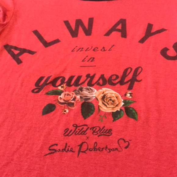 Red longer crop top - Picture 3 of 3